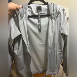 Vuori light grey lightweight shell